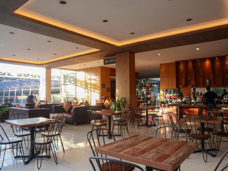 Oasis Siliwangi - Lobi