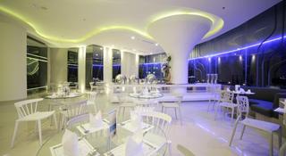 Ozone Hotel Pantai Indah Kapuk fotoÄŸrafÄ±