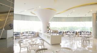 Ozone Hotel Pantai Indah Kapuk fotoÄŸrafÄ±