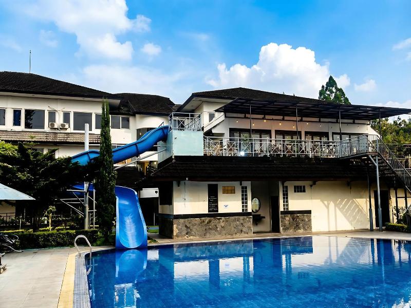 Parama Puncak - Havuz
