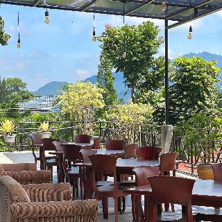 Parama Puncak fotoÄŸrafÄ±