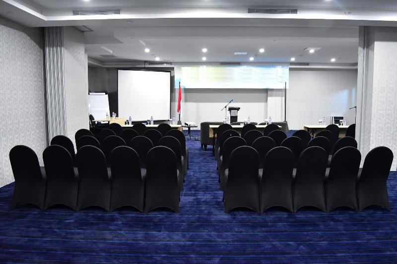 Platinum Balikpapan - Toplantı