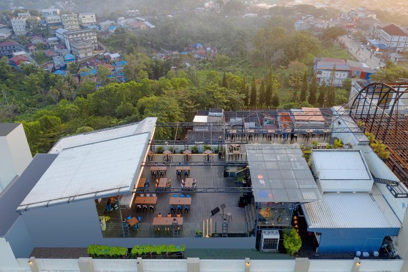 Platinum Balikpapan - Restoran