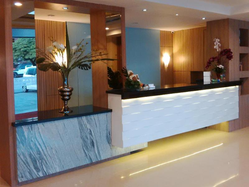 Ramayana Hotel Makassar - Lobi