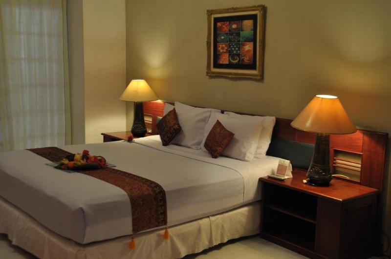 Royal Trawas Hotel & Cottages - Genel