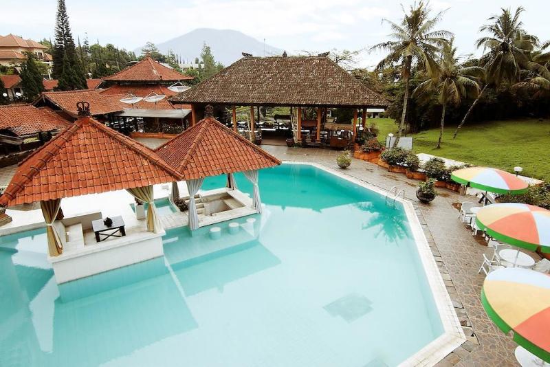 Royal Trawas Hotel & Cottages - Genel