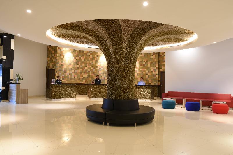 Sakura Park Hotel & Residence - Lobi