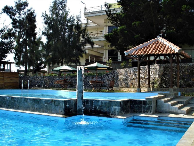 Tangko Inn Resort - Havuz