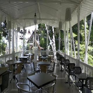 The Victoria Guesthouse Bandung fotoÄŸrafÄ±
