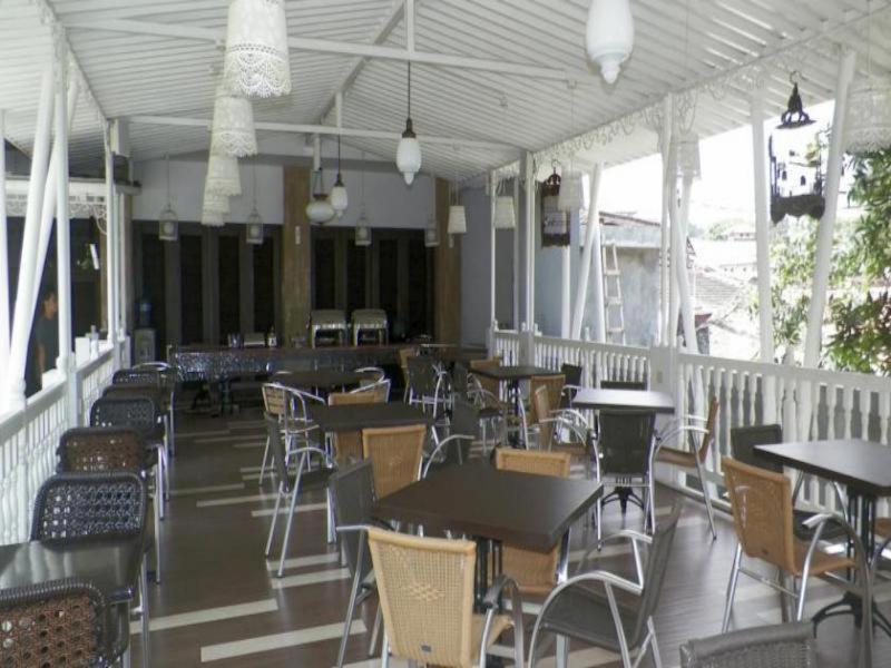 The Victoria Guesthouse Bandung - Restoran