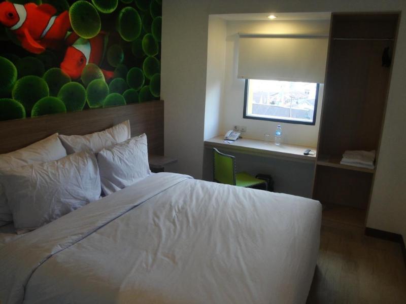 Top Hotel Manado by Gran Puri - Genel