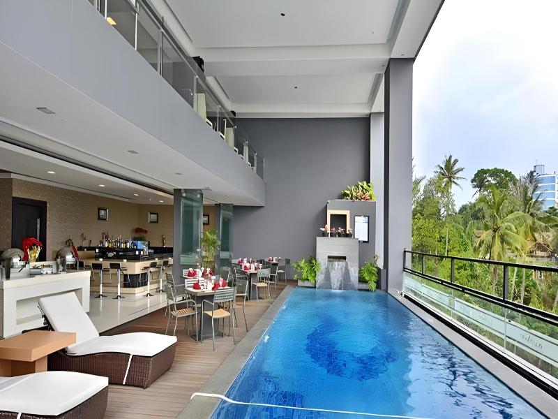 Travello Bandung - Havuz