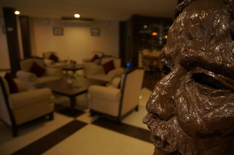 Varna Culture Hotel Soerabaia - Lobi