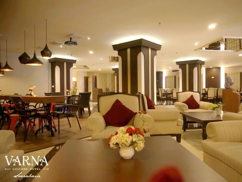 Varna Culture Hotel Soerabaia - Restoran