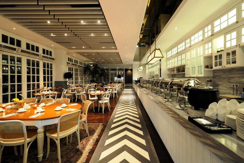 Veranda Hotel @ Pakubuwono - Restoran