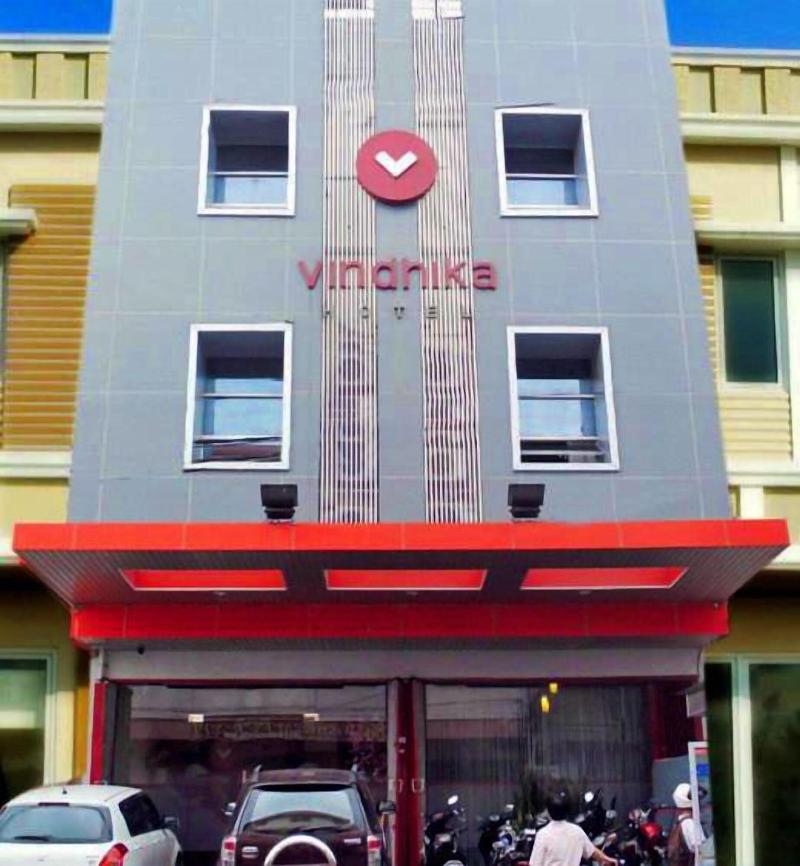 Vindhika Hotel Makassar - Genel