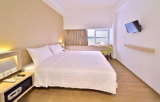 Whiz Prime Megamas Manado fotoÄŸrafÄ±