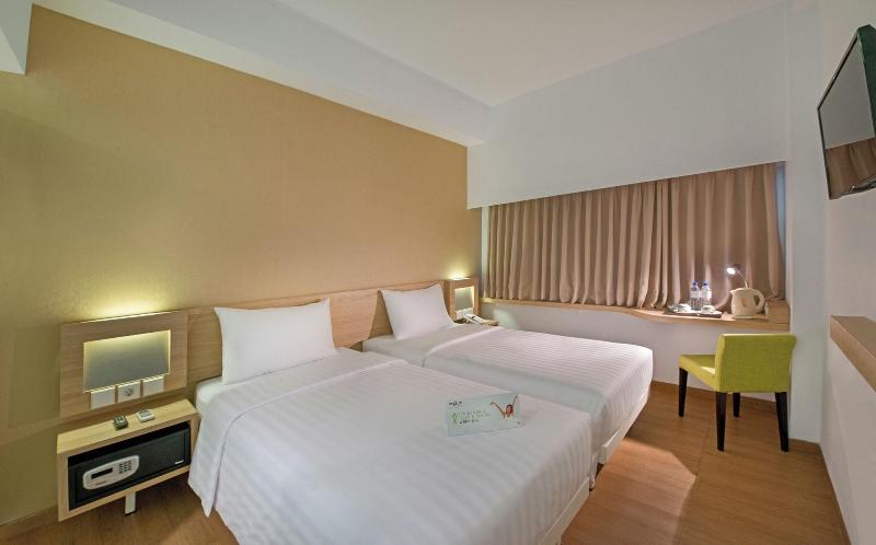 Whiz Prime Megamas Manado - Oda