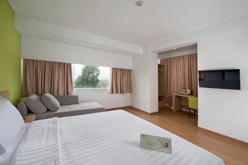 Whiz Prime Pajajaran Bogor - Oda