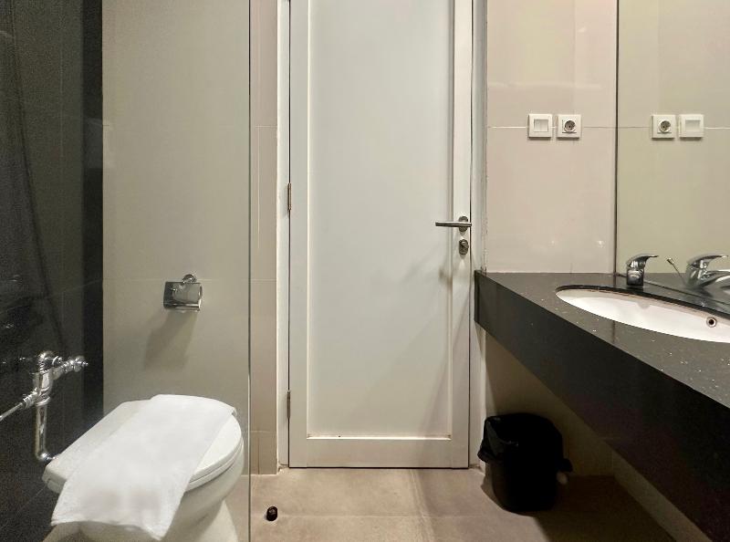 Yasmin Hotel Karawaci - Oda