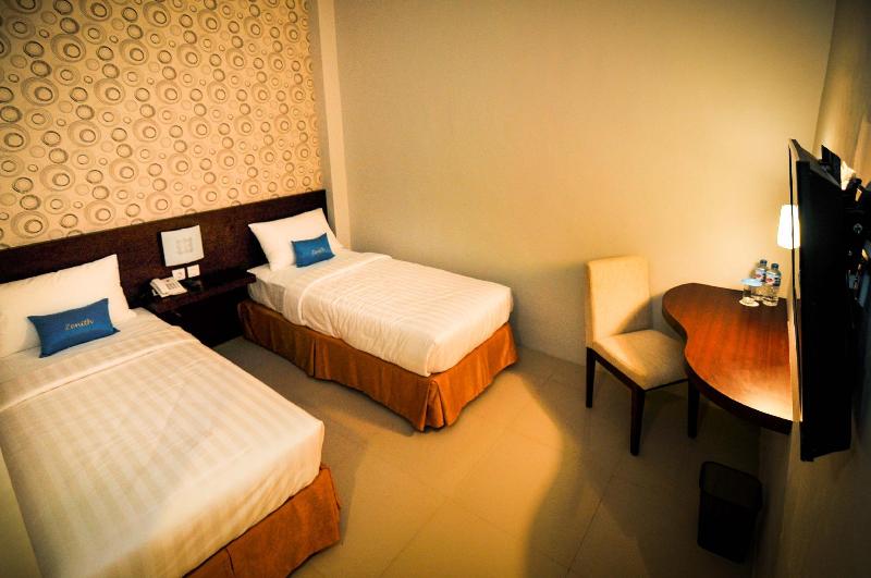 Zenith Hotel Kendari - Genel