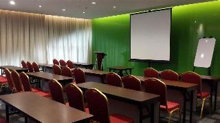 Zuri Express Mangga Dua otel fotoğrafı