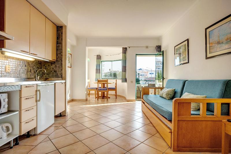 Oceanus Aparthotel - Oda