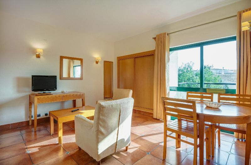 Oceanus Aparthotel - Oda