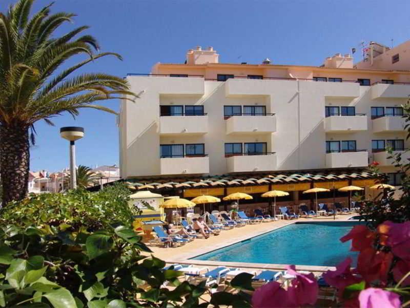 Oceanus Aparthotel - Havuz