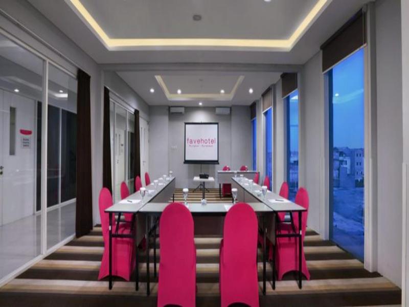 favehotel Rungkut - Toplantı