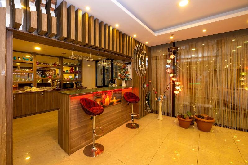 Grand Palace Hotel - Lobi