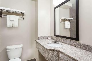 Days Inn & Suites by Wyndham Jamaica JFK Airport fotoÄŸrafÄ±
