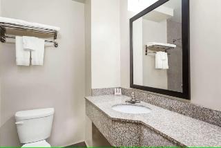 Days Inn & Suites by Wyndham Jamaica JFK Airport fotoÄŸrafÄ±