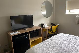 Days Inn & Suites by Wyndham Jamaica JFK Airport fotoÄŸrafÄ±