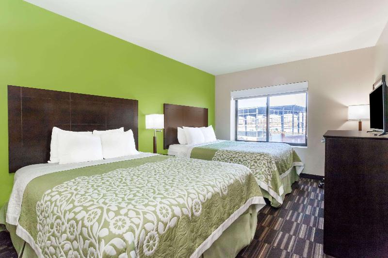 Days Inn & Suites by Wyndham Jamaica JFK Airport - Oda