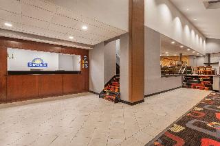 Days Inn by Wyndham Woodbury Long Island fotoÄŸrafÄ±