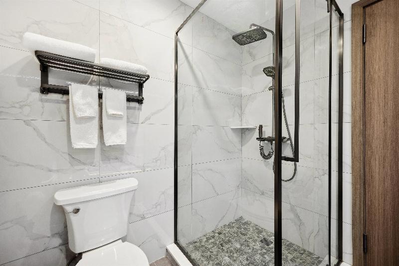 Ramada by Wyndham Flushing Queens - Oda
