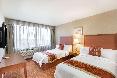 Ramada by Wyndham Flushing Queens oda fotoğrafı