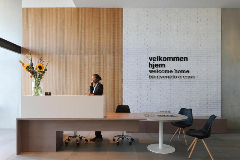 Eric Vokel Amsterdam Suites - Lobi