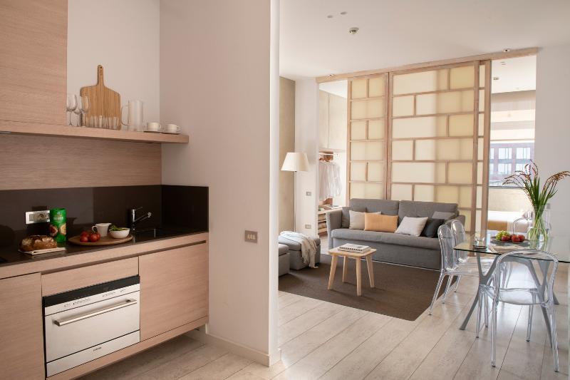 Eric Vokel Amsterdam Suites - Oda