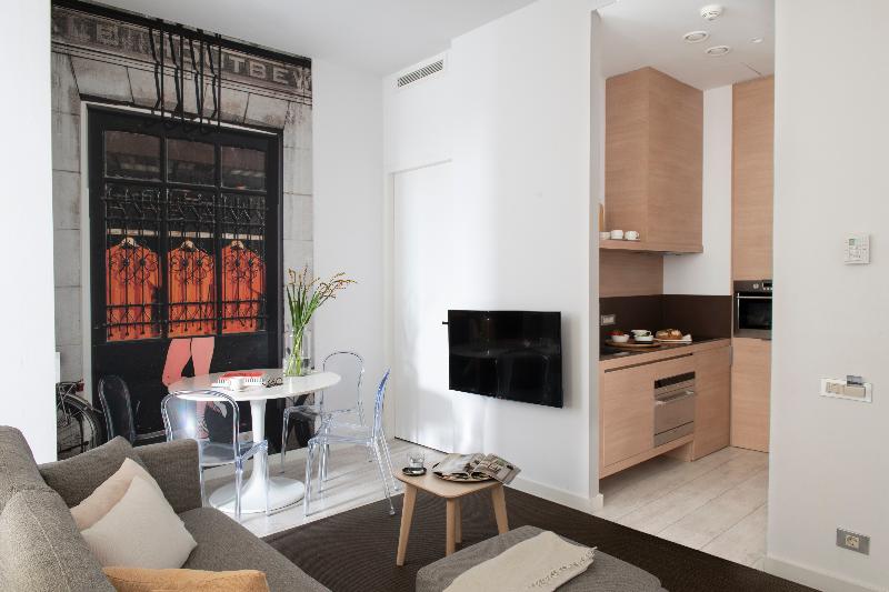 Eric Vokel Amsterdam Suites - Oda