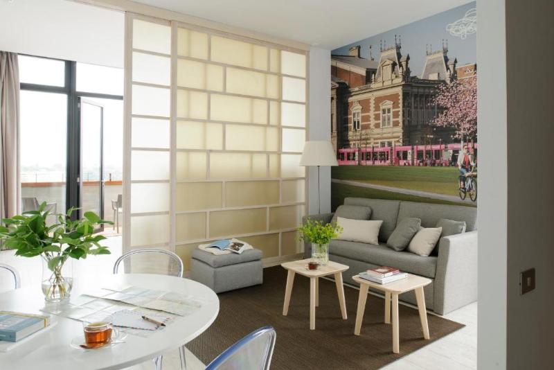 Eric Vokel Amsterdam Suites - Oda