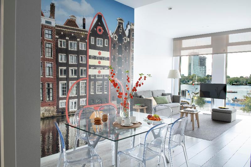 Eric Vokel Amsterdam Suites - Oda