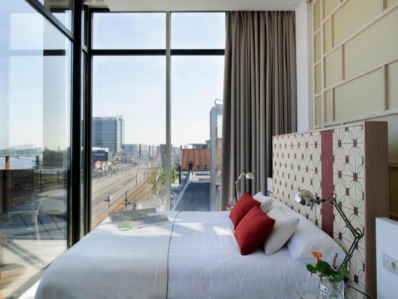 Eric Vokel Amsterdam Suites - Oda