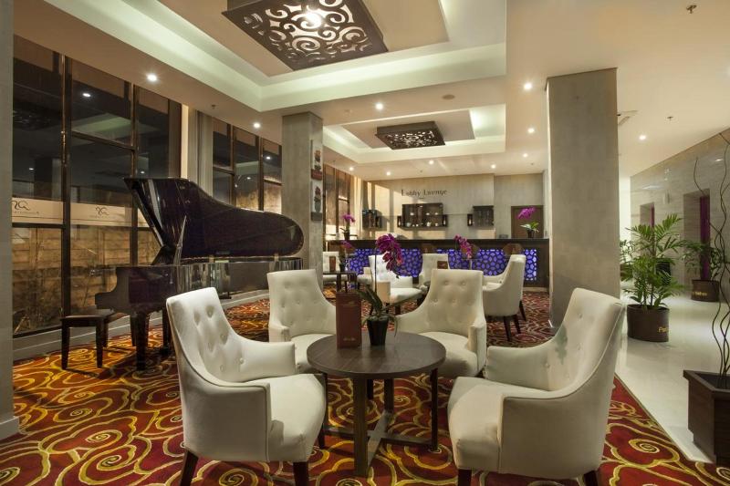 Padjadjaran Suites Resort & Convention Hotel - Lobi