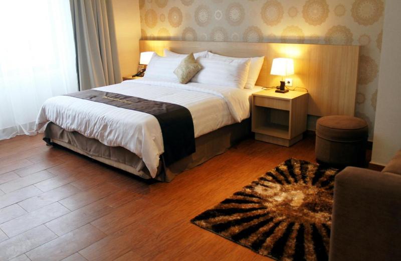 Padjadjaran Suites Resort & Convention Hotel - Oda
