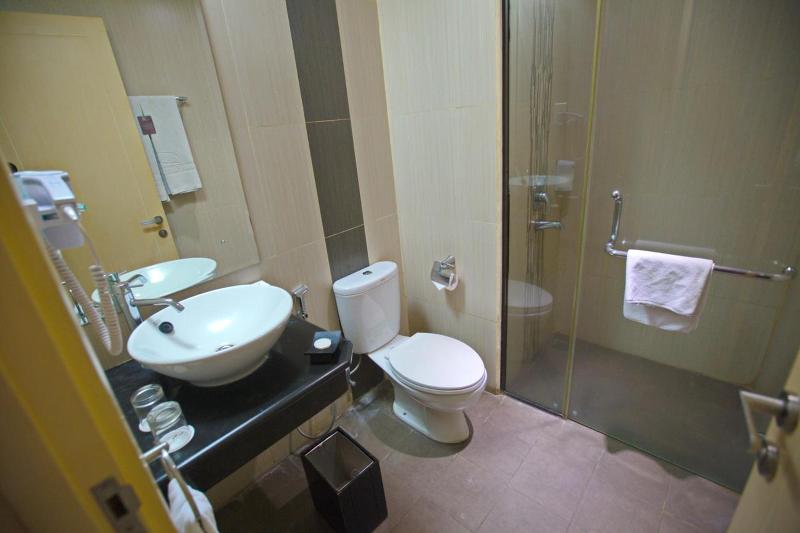 Padjadjaran Suites Resort & Convention Hotel - Oda