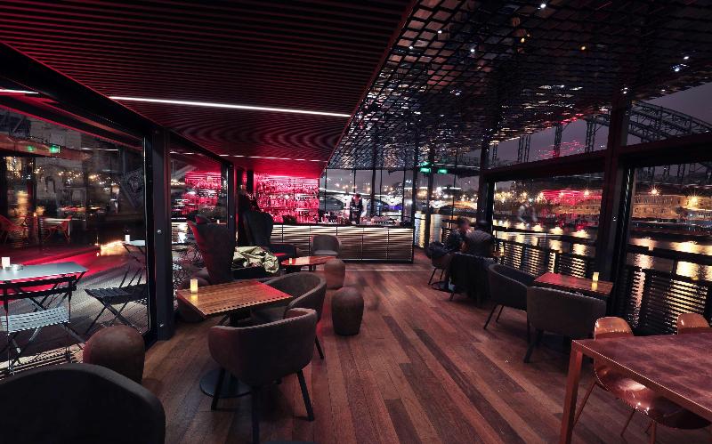 Off Paris Seine - Bar
