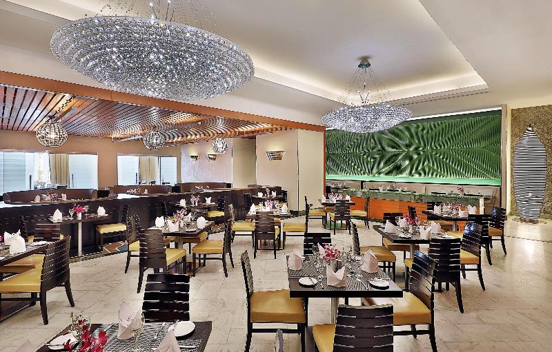 Hilton Suites Makkah - Restoran