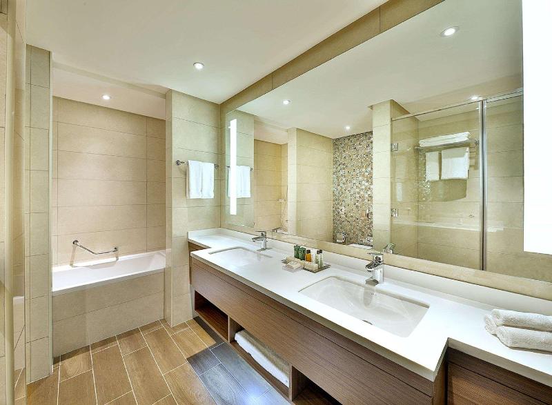 Hilton Garden Inn Tabuk - Oda